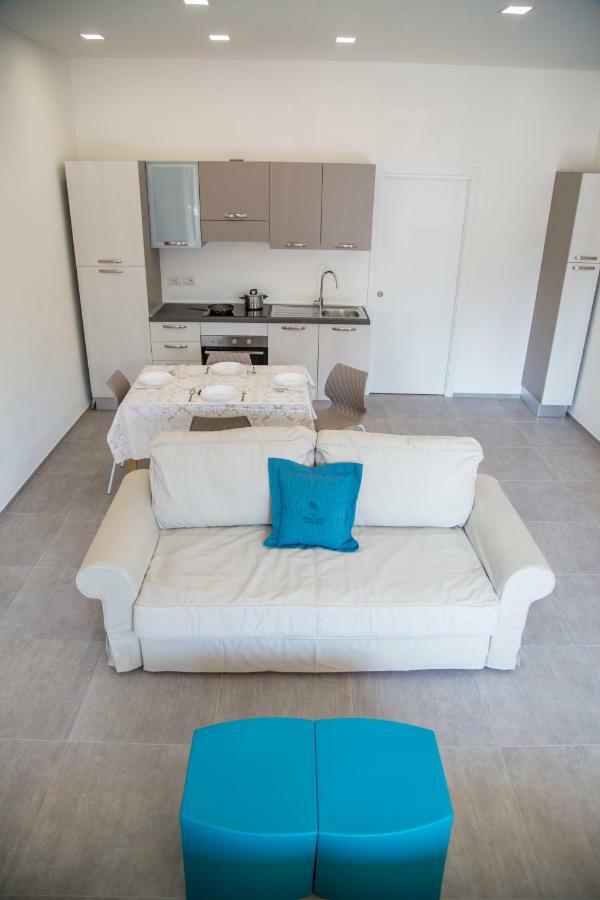 Rivabella Suite Apartments Rímini Exterior foto